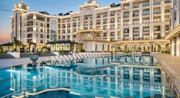 Merit Royal Diamond Hotel